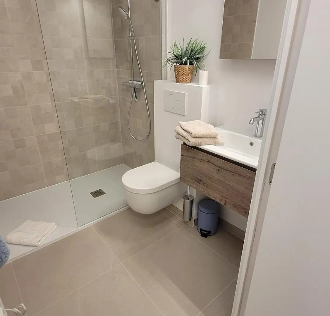 Studio Zeezicht By Qua-Lyne Ostend Apartment